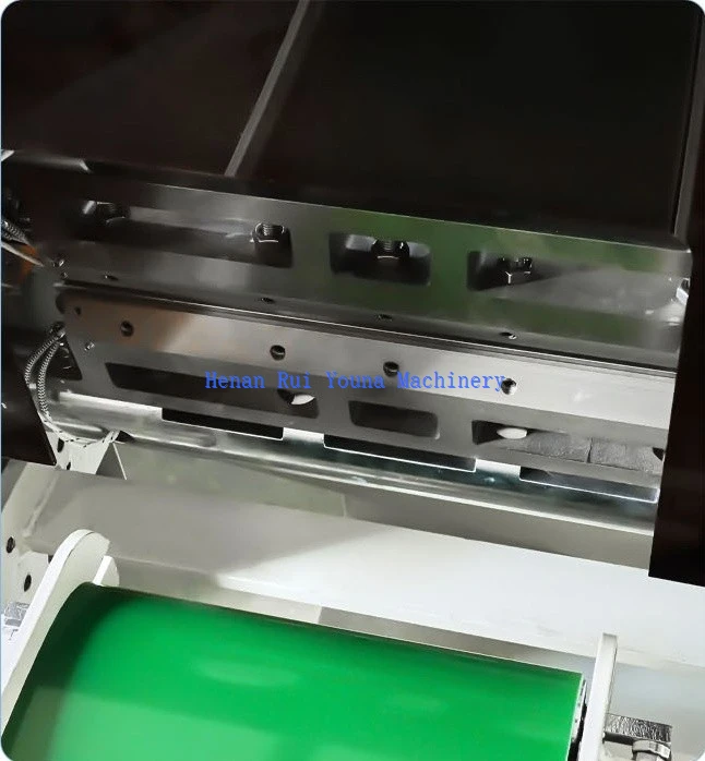 Automatic Flow Packing And Shrinking Machine